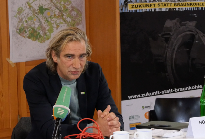 BUND-Landesvorsitzender Holger Sticht auf der Pressekonferenz